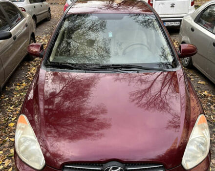 Красный Хендай Акцент, объемом двигателя 1.4 л и пробегом 200 тыс. км за 4750 $, фото 1 на Automoto.ua