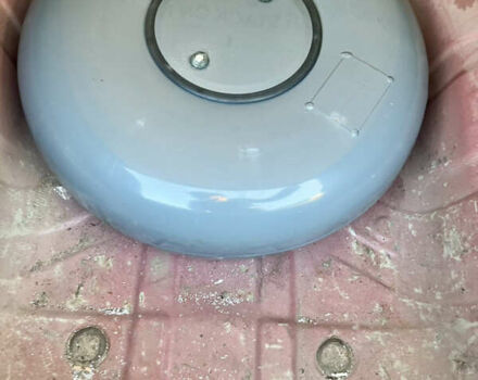 Красный Хендай Акцент, объемом двигателя 1.4 л и пробегом 261 тыс. км за 3900 $, фото 7 на Automoto.ua