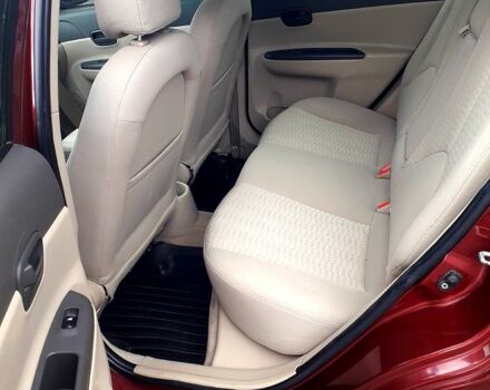 Червоний Хендай Акцент, об'ємом двигуна 1.4 л та пробігом 200 тис. км за 4500 $, фото 12 на Automoto.ua