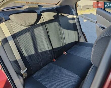 Червоний Хендай Акцент, об'ємом двигуна 1.4 л та пробігом 168 тис. км за 3900 $, фото 16 на Automoto.ua