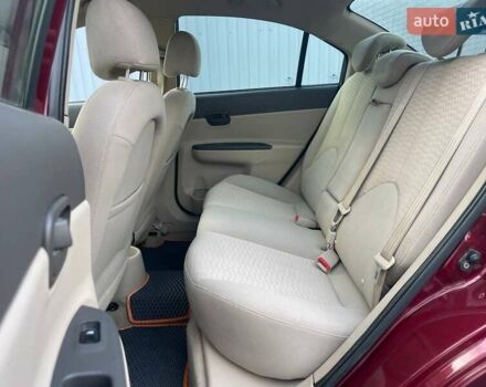 Червоний Хендай Акцент, об'ємом двигуна 1.4 л та пробігом 208 тис. км за 4990 $, фото 9 на Automoto.ua