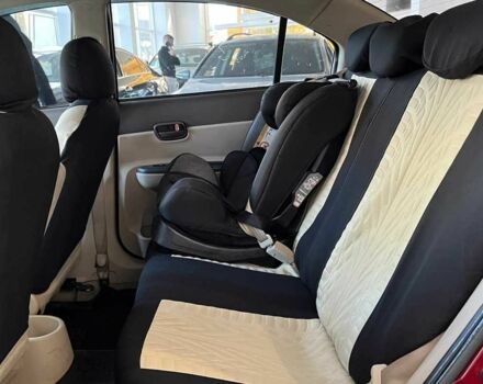 Красный Хендай Акцент, объемом двигателя 1.4 л и пробегом 233 тыс. км за 5000 $, фото 18 на Automoto.ua