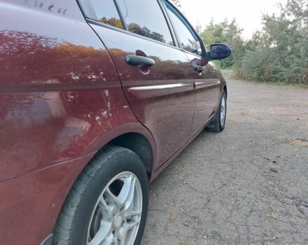 Красный Хендай Акцент, объемом двигателя 1.5 л и пробегом 250 тыс. км за 4450 $, фото 16 на Automoto.ua