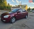 Красный Хендай Акцент, объемом двигателя 1.6 л и пробегом 240 тыс. км за 4200 $, фото 1 на Automoto.ua