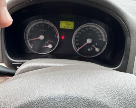 Красный Хендай Акцент, объемом двигателя 1.6 л и пробегом 218 тыс. км за 5100 $, фото 6 на Automoto.ua