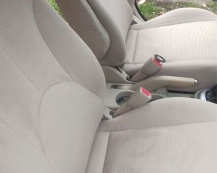 Красный Хендай Акцент, объемом двигателя 1.6 л и пробегом 218 тыс. км за 5100 $, фото 11 на Automoto.ua