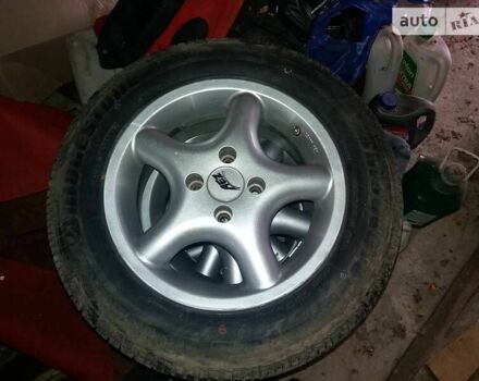 Червоний Хендай Акцент, об'ємом двигуна 1.4 л та пробігом 245 тис. км за 5200 $, фото 5 на Automoto.ua