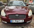 Красный Хендай Акцент, объемом двигателя 1.4 л и пробегом 200 тыс. км за 4750 $, фото 1 на Automoto.ua