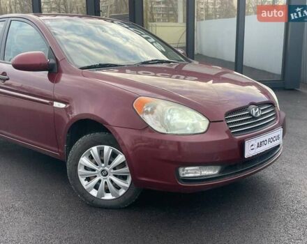 Червоний Хендай Акцент, об'ємом двигуна 1.4 л та пробігом 208 тис. км за 4990 $, фото 1 на Automoto.ua