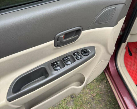 Червоний Хендай Акцент, об'ємом двигуна 1.59 л та пробігом 218 тис. км за 5100 $, фото 9 на Automoto.ua