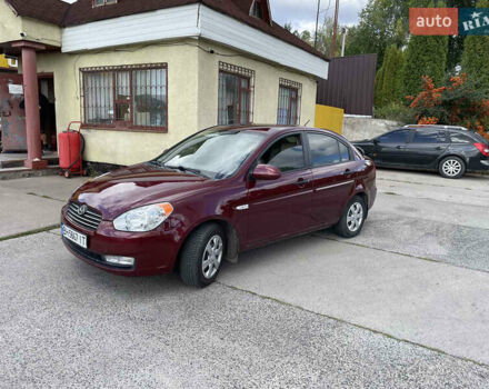 Красный Хендай Акцент, объемом двигателя 1.4 л и пробегом 185 тыс. км за 4800 $, фото 2 на Automoto.ua