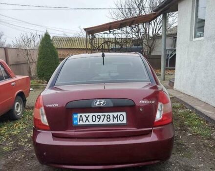 Красный Хендай Акцент, объемом двигателя 1.4 л и пробегом 228 тыс. км за 4700 $, фото 4 на Automoto.ua