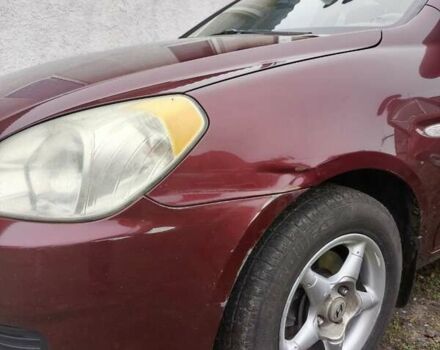 Красный Хендай Акцент, объемом двигателя 1.4 л и пробегом 228 тыс. км за 4700 $, фото 3 на Automoto.ua