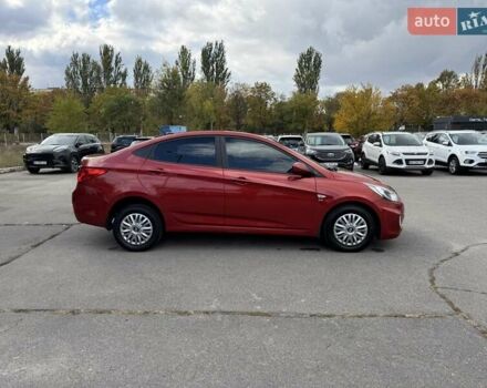 Красный Хендай Акцент, объемом двигателя 1.59 л и пробегом 178 тыс. км за 7700 $, фото 3 на Automoto.ua