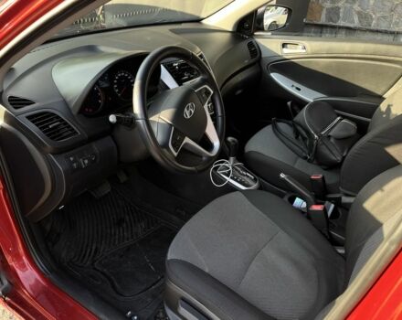 Червоний Хендай Акцент, об'ємом двигуна 1.4 л та пробігом 144 тис. км за 8600 $, фото 4 на Automoto.ua