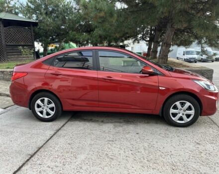 Червоний Хендай Акцент, об'ємом двигуна 1.4 л та пробігом 144 тис. км за 8600 $, фото 1 на Automoto.ua