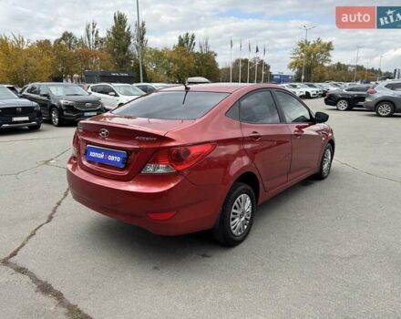 Красный Хендай Акцент, объемом двигателя 1.59 л и пробегом 178 тыс. км за 7700 $, фото 4 на Automoto.ua
