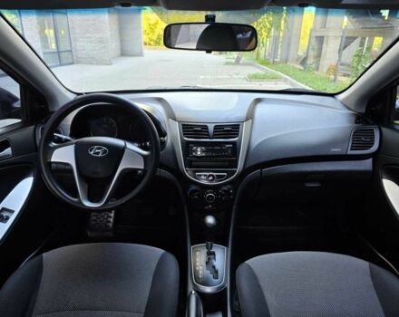 Червоний Хендай Акцент, об'ємом двигуна 1.4 л та пробігом 126 тис. км за 7799 $, фото 8 на Automoto.ua