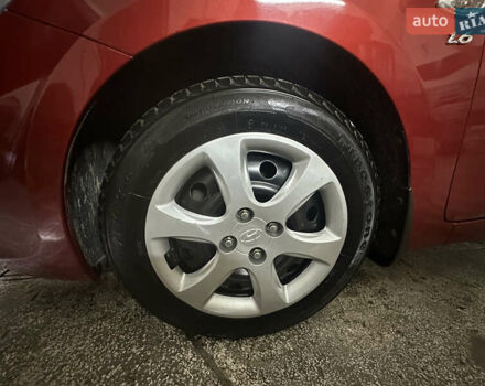 Красный Хендай Акцент, объемом двигателя 1.6 л и пробегом 81 тыс. км за 9200 $, фото 78 на Automoto.ua
