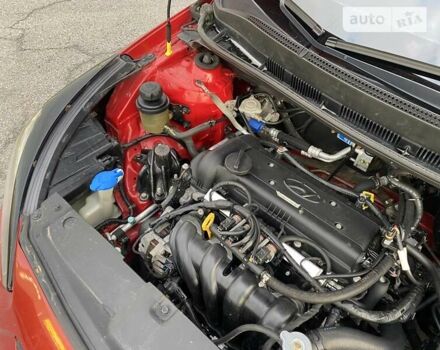 Червоний Хендай Акцент, об'ємом двигуна 1.4 л та пробігом 163 тис. км за 6800 $, фото 65 на Automoto.ua