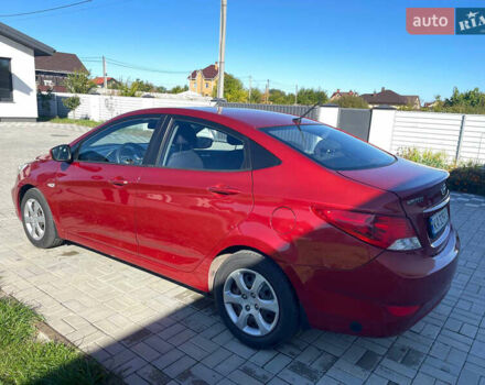 Красный Хендай Акцент, объемом двигателя 1.4 л и пробегом 177 тыс. км за 7500 $, фото 3 на Automoto.ua