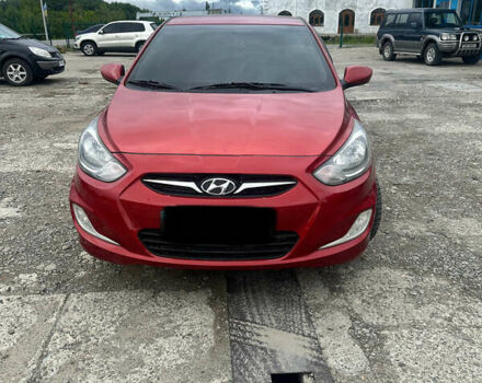 Красный Хендай Акцент, объемом двигателя 1.6 л и пробегом 250 тыс. км за 7800 $, фото 4 на Automoto.ua