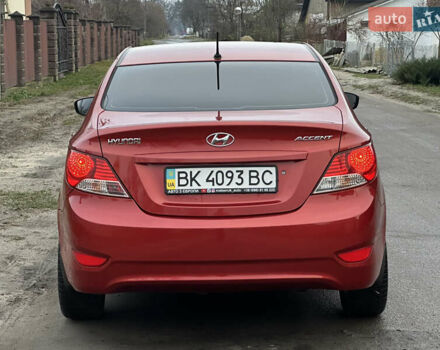 Красный Хендай Акцент, объемом двигателя 1.6 л и пробегом 81 тыс. км за 9200 $, фото 12 на Automoto.ua