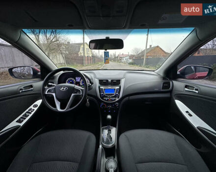 Красный Хендай Акцент, объемом двигателя 1.6 л и пробегом 81 тыс. км за 9200 $, фото 46 на Automoto.ua