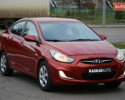 Червоний Хендай Акцент, об'ємом двигуна 1.4 л та пробігом 161 тис. км за 6500 $, фото 2 на Automoto.ua