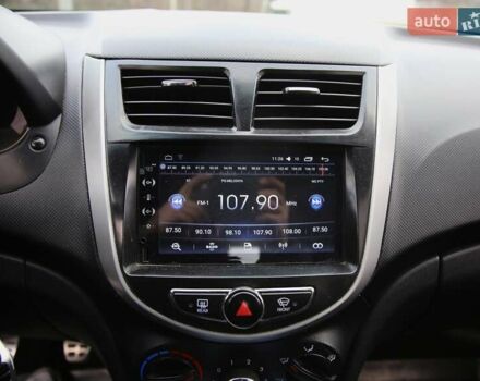 Червоний Хендай Акцент, об'ємом двигуна 1.4 л та пробігом 161 тис. км за 6500 $, фото 13 на Automoto.ua