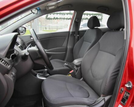Червоний Хендай Акцент, об'ємом двигуна 1.4 л та пробігом 161 тис. км за 6500 $, фото 6 на Automoto.ua
