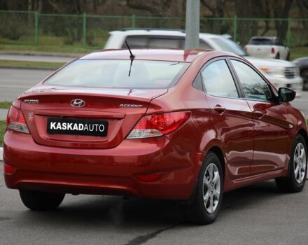 Червоний Хендай Акцент, об'ємом двигуна 1.4 л та пробігом 161 тис. км за 6500 $, фото 5 на Automoto.ua