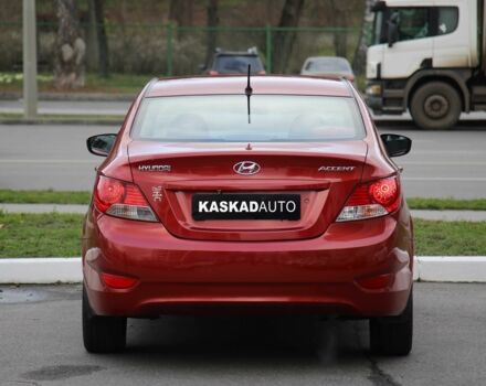 Червоний Хендай Акцент, об'ємом двигуна 1.4 л та пробігом 161 тис. км за 6500 $, фото 4 на Automoto.ua