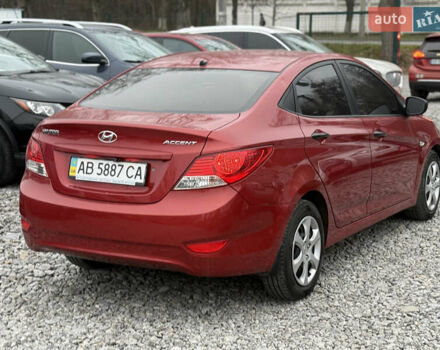 Красный Хендай Акцент, объемом двигателя 1.4 л и пробегом 172 тыс. км за 6800 $, фото 6 на Automoto.ua
