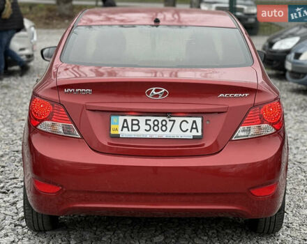 Красный Хендай Акцент, объемом двигателя 1.4 л и пробегом 172 тыс. км за 6800 $, фото 5 на Automoto.ua