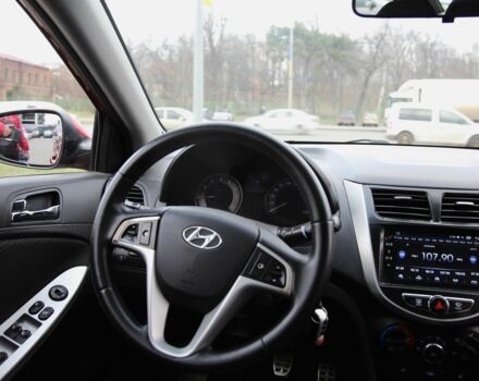 Червоний Хендай Акцент, об'ємом двигуна 1.4 л та пробігом 161 тис. км за 6500 $, фото 11 на Automoto.ua