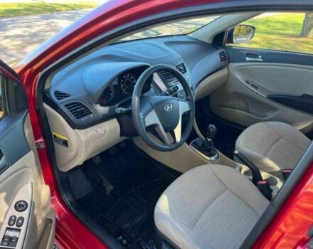 Червоний Хендай Акцент, об'ємом двигуна 1.6 л та пробігом 69 тис. км за 1500 $, фото 3 на Automoto.ua