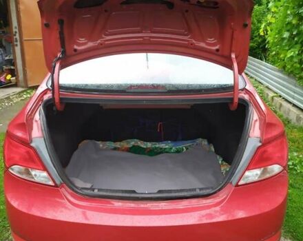 Червоний Хендай Акцент, об'ємом двигуна 1.6 л та пробігом 91 тис. км за 8400 $, фото 9 на Automoto.ua