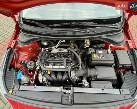 Червоний Хендай Акцент, об'ємом двигуна 1.37 л та пробігом 48 тис. км за 10000 $, фото 60 на Automoto.ua
