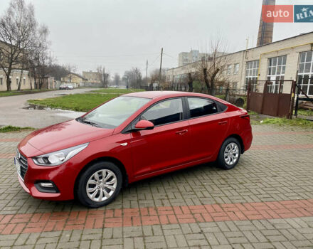 Червоний Хендай Акцент, об'ємом двигуна 1.37 л та пробігом 48 тис. км за 10000 $, фото 8 на Automoto.ua