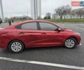 Красный Хендай Акцент, объемом двигателя 1.6 л и пробегом 130 тыс. км за 9200 $, фото 4 на Automoto.ua