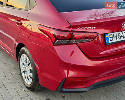 Красный Хендай Акцент, объемом двигателя 1.6 л и пробегом 8 тыс. км за 12400 $, фото 28 на Automoto.ua