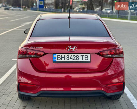 Красный Хендай Акцент, объемом двигателя 1.6 л и пробегом 8 тыс. км за 12400 $, фото 30 на Automoto.ua