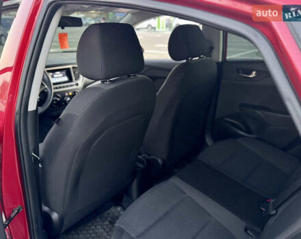 Красный Хендай Акцент, объемом двигателя 1.6 л и пробегом 8 тыс. км за 12400 $, фото 54 на Automoto.ua