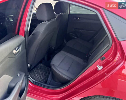 Красный Хендай Акцент, объемом двигателя 1.6 л и пробегом 8 тыс. км за 12400 $, фото 48 на Automoto.ua