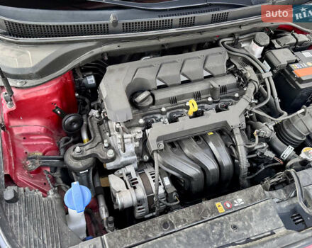 Красный Хендай Акцент, объемом двигателя 1.6 л и пробегом 8 тыс. км за 12400 $, фото 68 на Automoto.ua