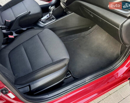 Красный Хендай Акцент, объемом двигателя 1.6 л и пробегом 8 тыс. км за 12400 $, фото 57 на Automoto.ua