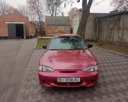 Червоний Хендай Акцент, об'ємом двигуна 1.4 л та пробігом 200 тис. км за 1250 $, фото 2 на Automoto.ua