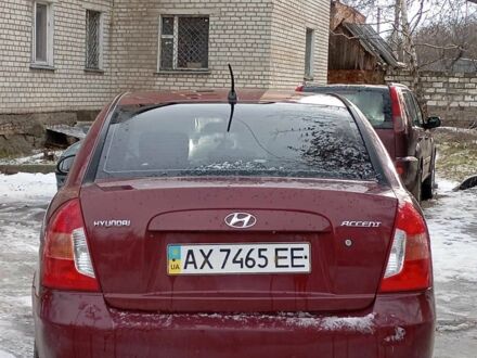 Червоний Хендай Акцент, об'ємом двигуна 1.4 л та пробігом 1 тис. км за 2600 $, фото 1 на Automoto.ua