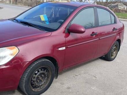 Хендай Акцент 2007 в Виннице на Automoto.ua Красный Хендай Акцент, объемом двигателя 1.4 л и пробегом 160 тыс. км за 3800 $, фото 1 на Automoto.ua